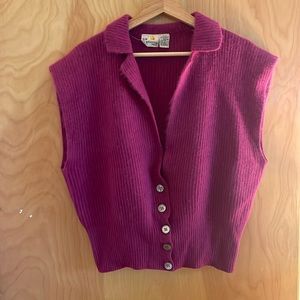 Vintage 80s Liz Claiborne magenta sweater